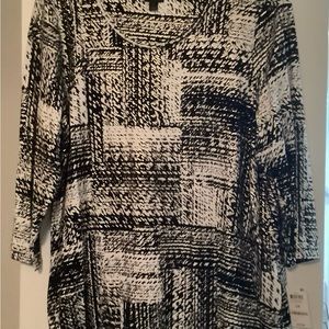 Black/white with gold metallic tunic. NWT